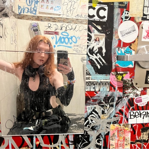 Meet your Posher, Quinn - Picture 5 of 8